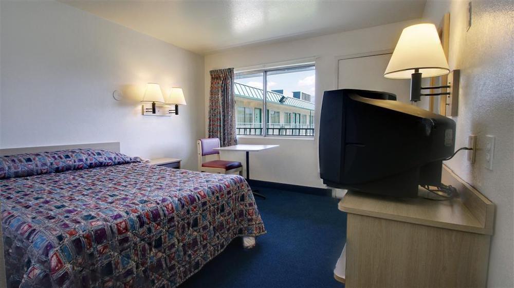 Econo Lodge Midvale Room photo